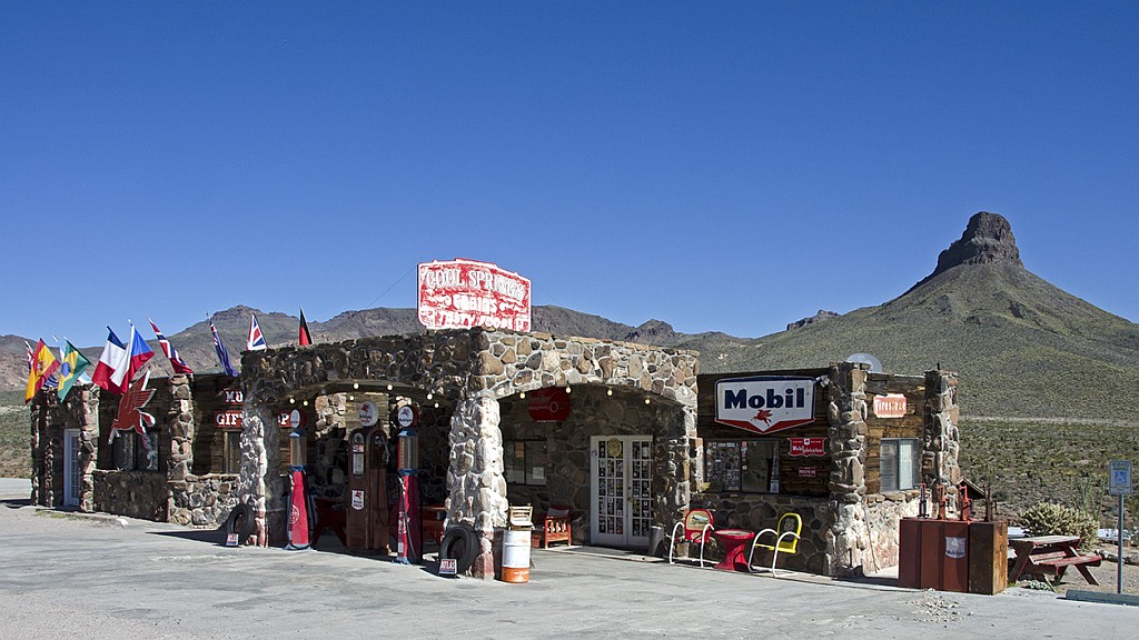 Click to Enlarge-Esc to Close EventPhotos/Route66/Route 66-3745a Cool Springs Arizona-2.jpg